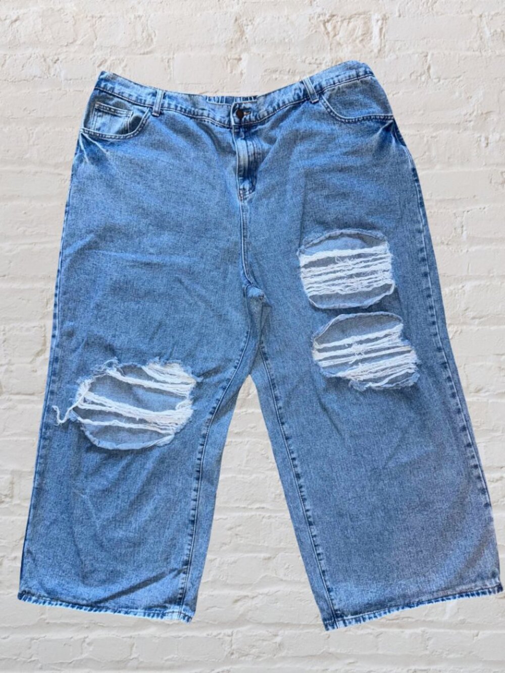 US 22 Distressed Wide Leg Jeans